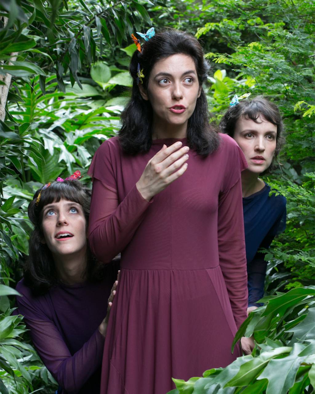 6 cena-da-peça-mary-e-os-monstros-marinhos-da-companhia-cia-delas-de-teatro.