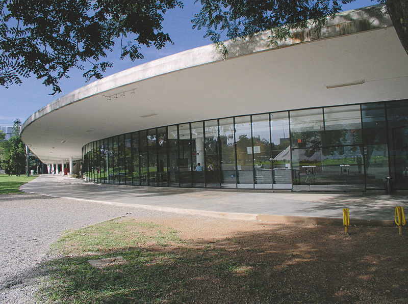 Prédio do Museu de Arte Moderna de São Paulo (MAM), no parque do Ibirapuera