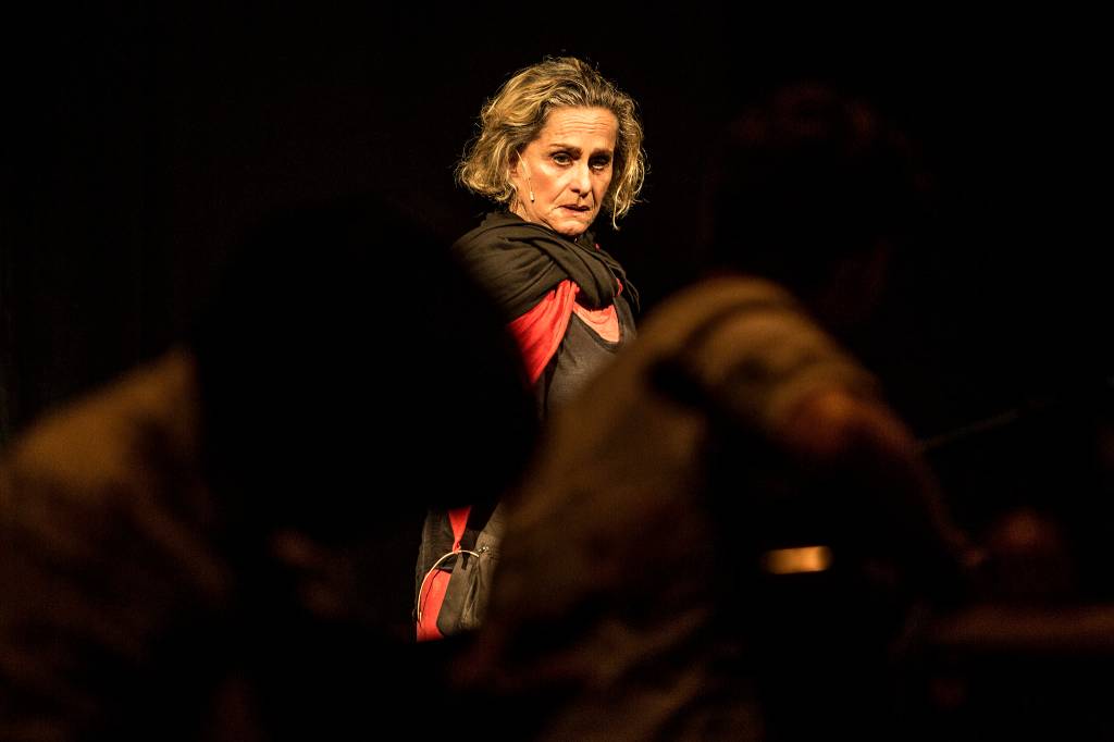 Sucesso de público e de crítica, peça “São Paulo” retorna ao teatro Bravos