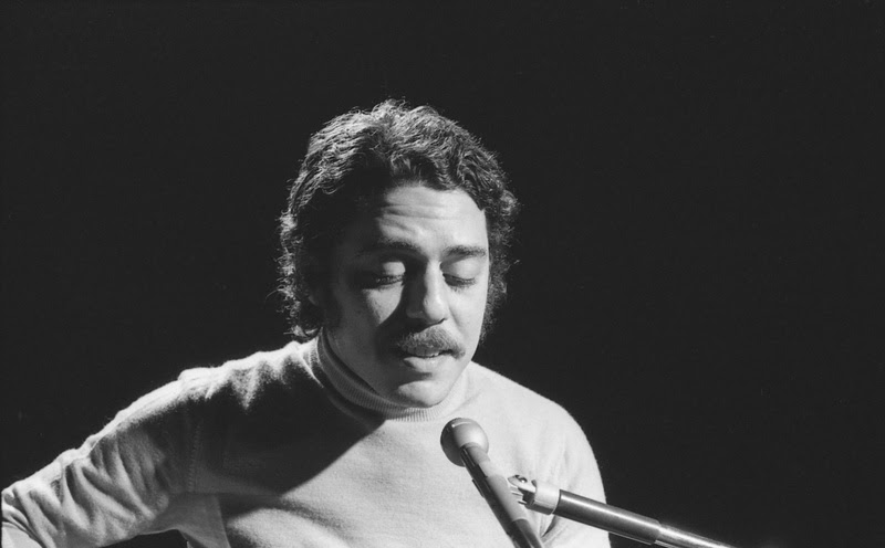 Como a música “A Banda” mudou a carreira de Chico Buarque