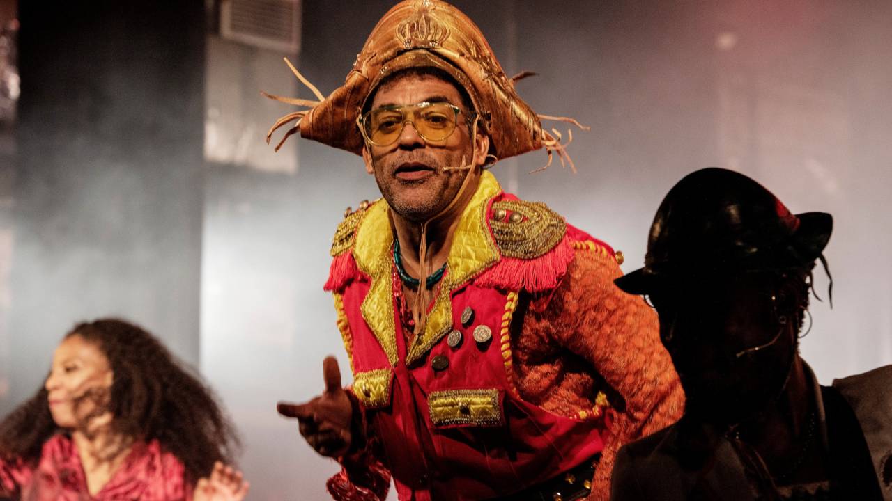 ze-ramalho-musical-sertao-magico-peca-teatro