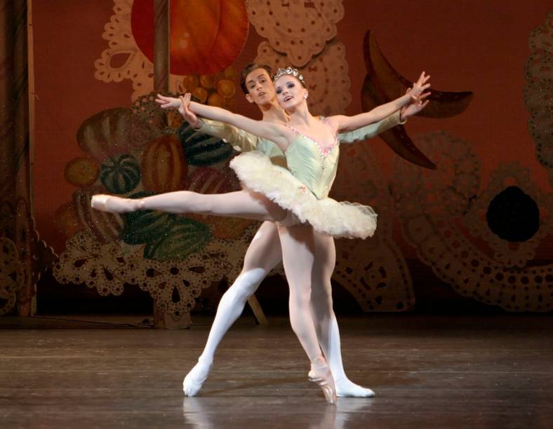Apresentação de "O Quebra-nozes" pelo New York Citty Ballet Apresentação de "O Quebra-nozes" pelo New York Citty Ballet