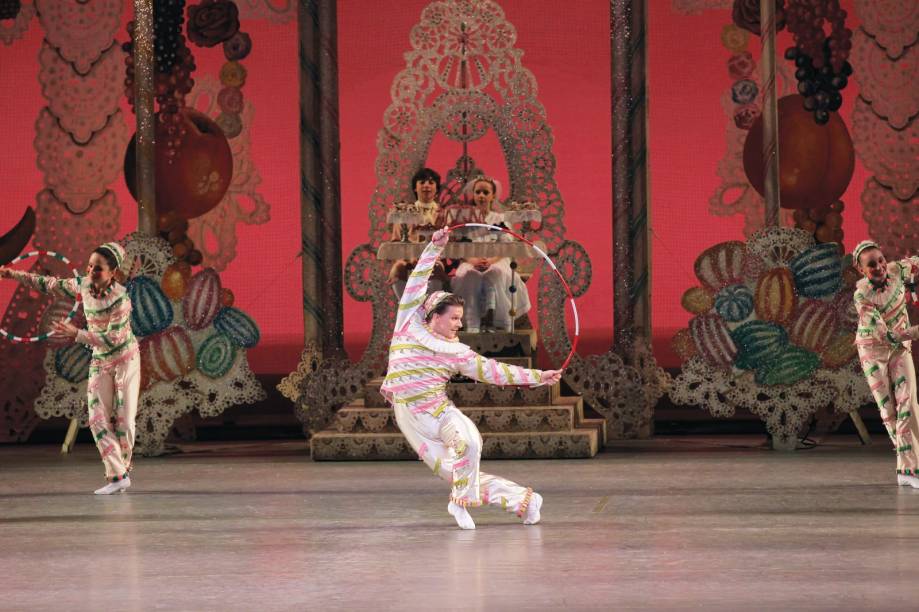 Apresentação de "O Quebra-nozes" pelo New York Citty Ballet Apresentação de "O Quebra-nozes" pelo New York Citty Ballet