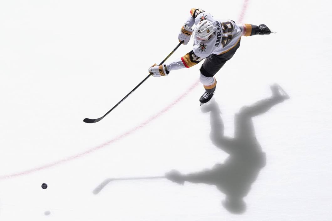 Categoria hockey no gelo - ouro - The Shadow Categoria hockey no gelo - ouro - The Shadow