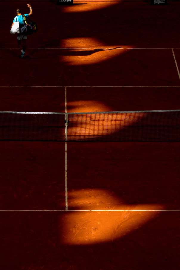 Categoria Tenis - ouro- The Last Salute Categoria Tenis - ouro- The Last Salute