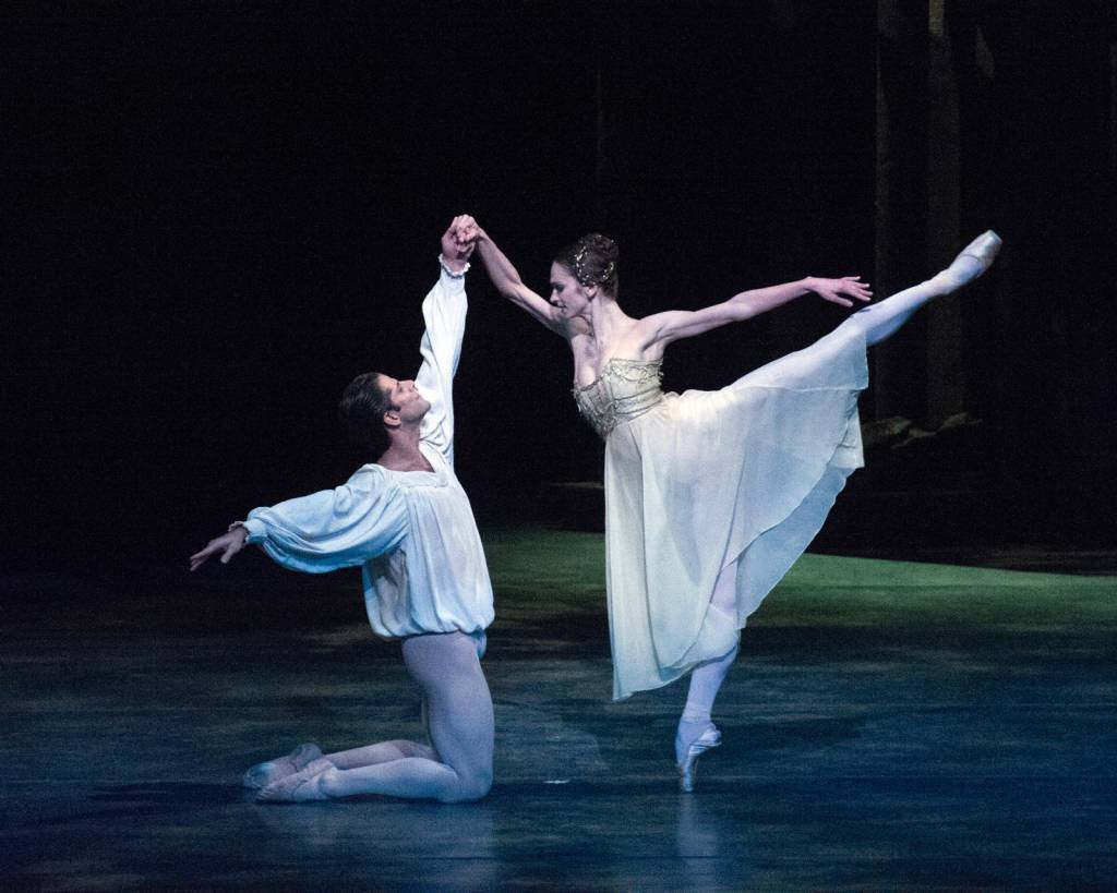 Os 60 anos de Romeu e Julieta de MacMillan