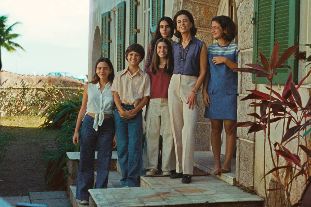 Ainda Estou Aqui_crédito_ Alile Dara Onawale grande-premio-otelo-cinema-brasileiro-ainda-estou-aqui-fernanda-torres-walter-salles-selton-mello-valentina