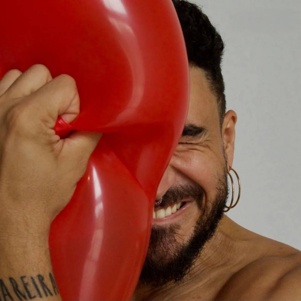 Não-Verificado-em-Primeira-Pessoa nao-verificado-primeira-pessoa-danca-solo