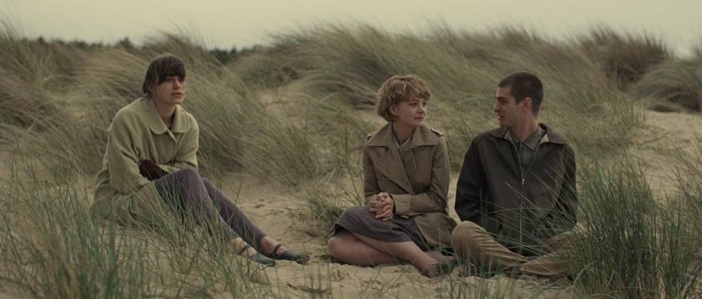 Keira Knightley, Carey Mulligan, and Andrew Garfield in Never Let Me Go (2010) keira-knightley-carey-mulligan-andrew-garfield-never-let-me-go-nunca-me-deixe-ir